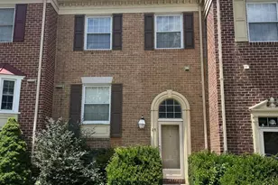 26 Valley Crossing Cir, Cockeysville, MD 21030 - Photo 1