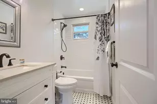8 Ridgefield Rd, Lutherville Timonium, MD 21093 - Photo 26