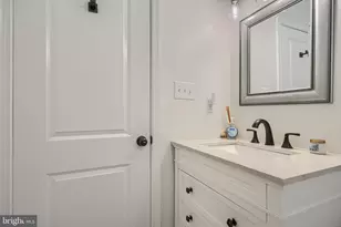 8 Ridgefield Rd, Lutherville Timonium, MD 21093 - Photo 30