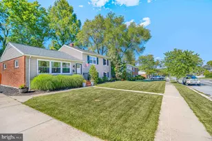 8 Ridgefield Rd, Lutherville Timonium, MD 21093 - Photo 2