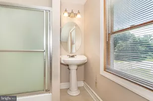 4928 Leeds Ave, Baltimore, MD 21227 - Photo 30