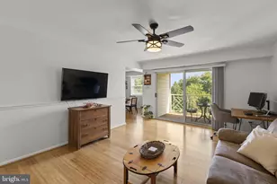 1 Elphin Ct, Lutherville Timonium, MD 21093 - Photo 4