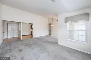 2 Rumford Dr, Catonsville, MD 21228 - Photo 8