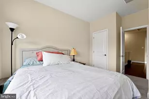 130 Linden Pl, Towson, MD 21286 - Photo 14