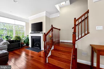 130 Linden Place, Towson, MD 21286 - Photo 6