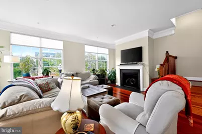 130 Linden Place, Towson, MD 21286 - Photo 4
