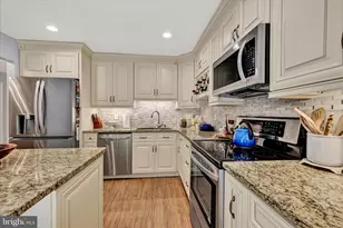 8670 Castlemill Cir, Baltimore, MD 21236 - Photo 6
