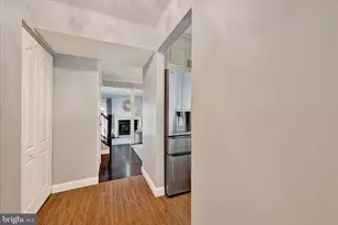 8670 Castlemill Cir, Baltimore, MD 21236 - Photo 2