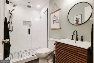 8402 Stansbury Lake Dr, Baltimore, MD 21222 - Photo 8