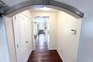 4050 Wilkens, Baltimore, MD 21229 - Photo 8