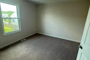 29 Taos Cir, Middle River, MD 21220 - Photo 8
