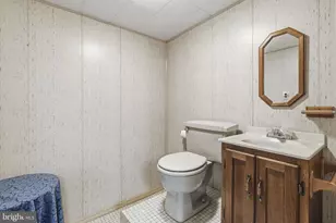 1316 Pine Grove Ave, Baltimore, MD 21237 - Photo 24