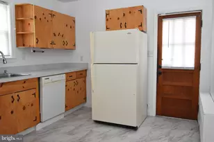 3403 N Rolling Rd, Baltimore, MD 21244 - Photo 6