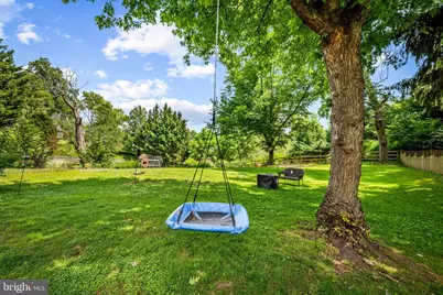229 Dawson Drive, Cockeysville, MD 21030 - Photo 4