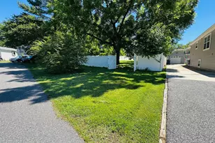 8608 Oak Rd, Baltimore, MD 21219 - Photo 34