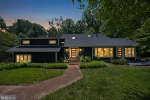 18 Woodward Ct, Reisterstown, MD 21136 - Photo 1
