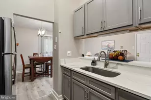 2 Banyan Wood Ct, Essex, MD 21221 - Photo 10