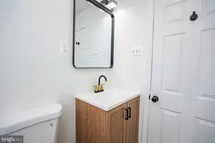 2224 Graythorn Rd, Baltimore, MD 21220 - Photo 16