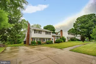 239 E Timonium Rd, Lutherville Timonium, MD 21093 - Photo 4