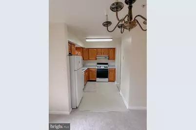 4628 Warren Tree Way, Baltimore, MD 21229 - Photo 2