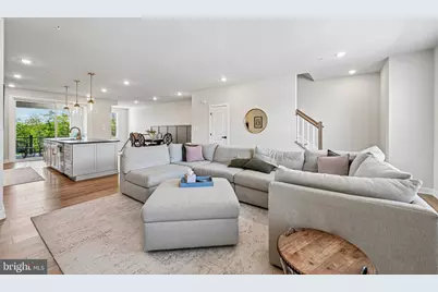 13719 Hunt Valley Court, Cockeysville, MD 21030 - Photo 6