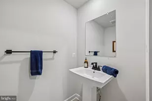 13719 Hunt Valley Ct, Cockeysville, MD 21030 - Photo 18