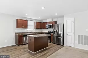 10125 Blansford Way, Middle River, MD 21220 - Photo 10