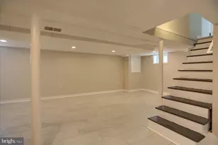 24 Lincoln Ave, Baltimore, MD 21228 - Photo 22