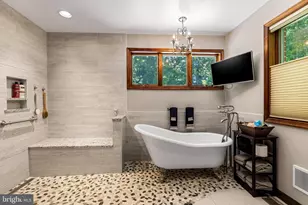 4 Brickford Ln, Baltimore, MD 21208 - Photo 24
