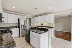 12240 Roundwood Rd, Lutherville Timonium, MD 21093 - Photo 16