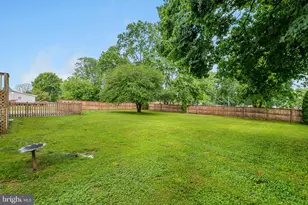 33 Bond Ave, Reisterstown, MD 21136 - Photo 32