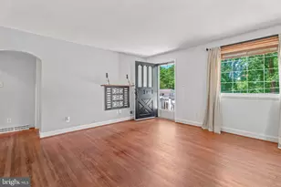 9945 Hilltop Dr, Parkville, MD 21234 - Photo 10