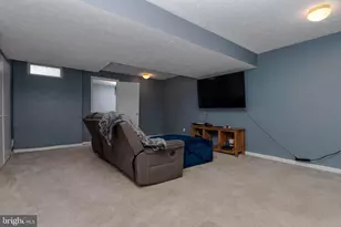 2021 Hackberry Rd, Baltimore, MD 21221 - Photo 24