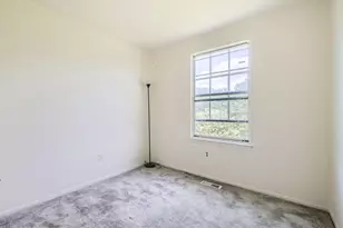 2401 Kevsway Ct, Windsor Mill, MD 21244 - Photo 18