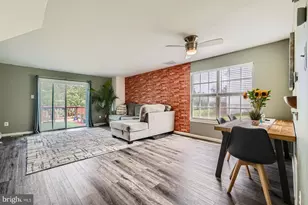 2401 Kevsway Ct, Windsor Mill, MD 21244 - Photo 8