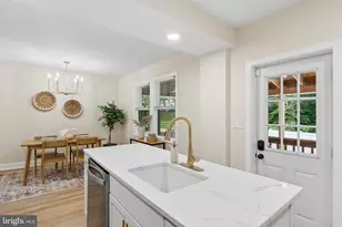 34 Briarwood Rd, Baltimore, MD 21228 - Photo 18