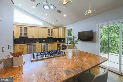 6507 Shelrick Place, Baltimore, MD 21209 - Photo 14
