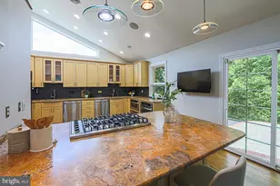6507 Shelrick Pl, Baltimore, MD 21209 - Photo 14