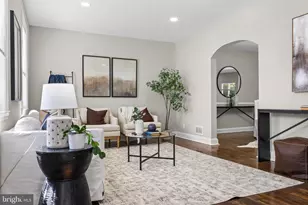 38 Briarwood Rd, Catonsville, MD 21228 - Photo 4