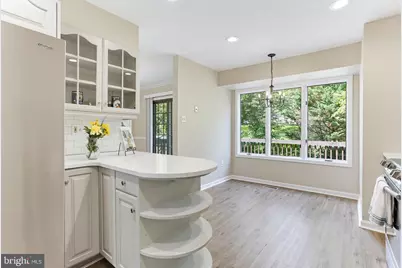 42 Rhodes Place, Lutherville Timonium, MD 21093 - Photo 4