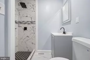 517 Valcour Rd, Baltimore, MD 21228 - Photo 2