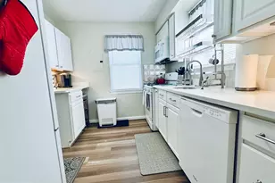 607 Glenrock Rd, Pikesville, MD 21208 - Photo 10