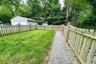 607 Glenrock Rd, Pikesville, MD 21208 - Photo 10