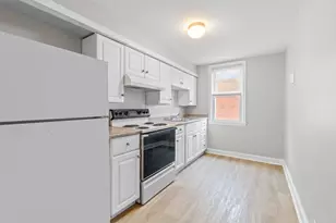 617 Delaware Ave, Essex, MD 21221 - Photo 14