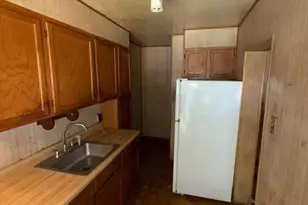 830 Middlesex Rd, Essex, MD 21221 - Photo 14