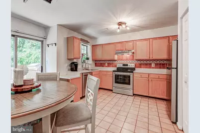 9827 Sherwood Farm Road, Owings Mills, MD 21117 - Photo 6