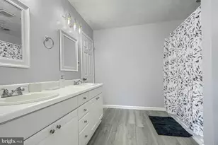 12 Towns Ct, Baltimore, MD 21237 - Photo 16