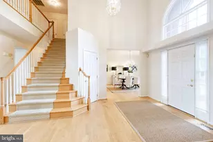 1146 Fairbanks Dr, Lutherville Timonium, MD 21093 - Photo 2