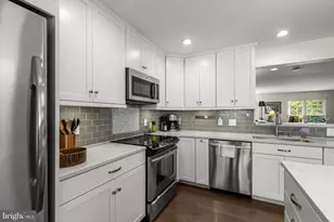 625 Lavenham Ct, Lutherville Timonium, MD 21093 - Photo 16