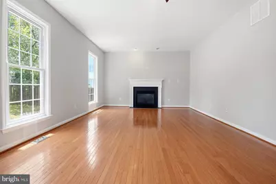 4945 Hazelwood Avenue, Baltimore, MD 21206 - Photo 16